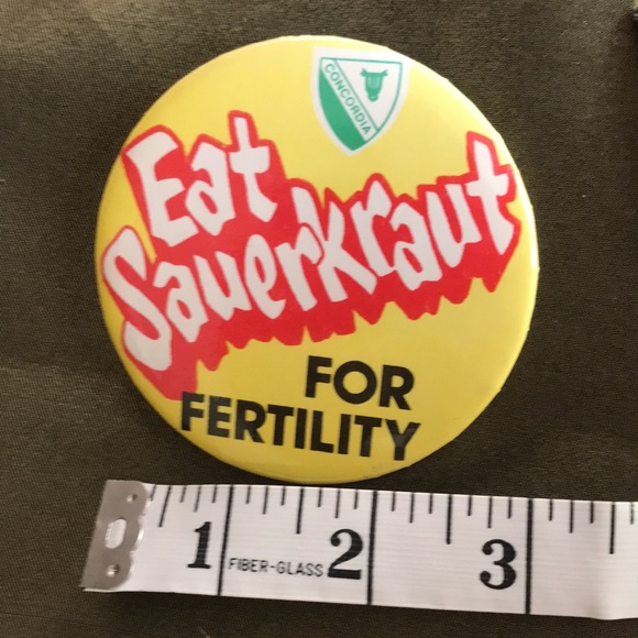 🍻Vintage KW Oktoberfest Pins - Picture 10 of 13